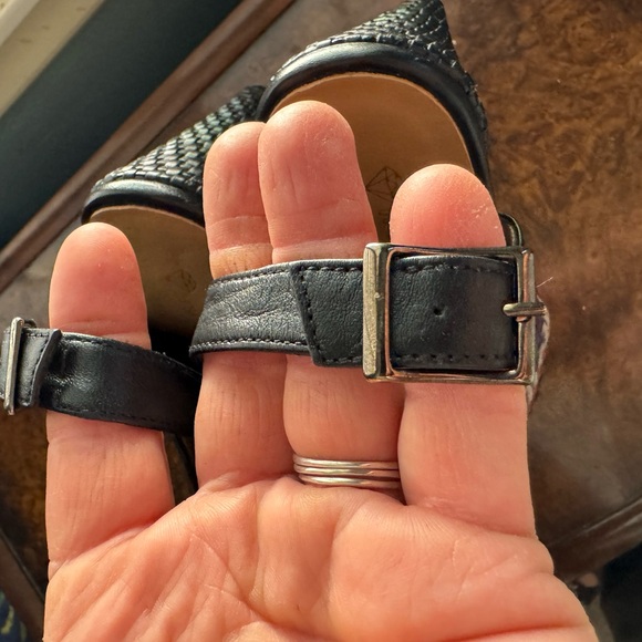 Barbara Briones Basket Weave High Heels - Picture 10 of 10